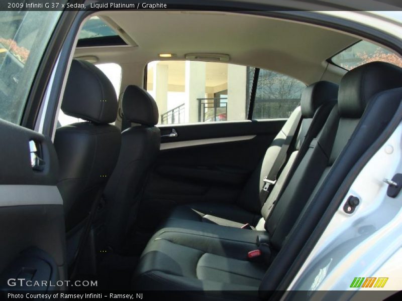 Liquid Platinum / Graphite 2009 Infiniti G 37 x Sedan