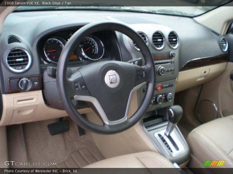 Black Onyx / Tan 2008 Saturn VUE XE