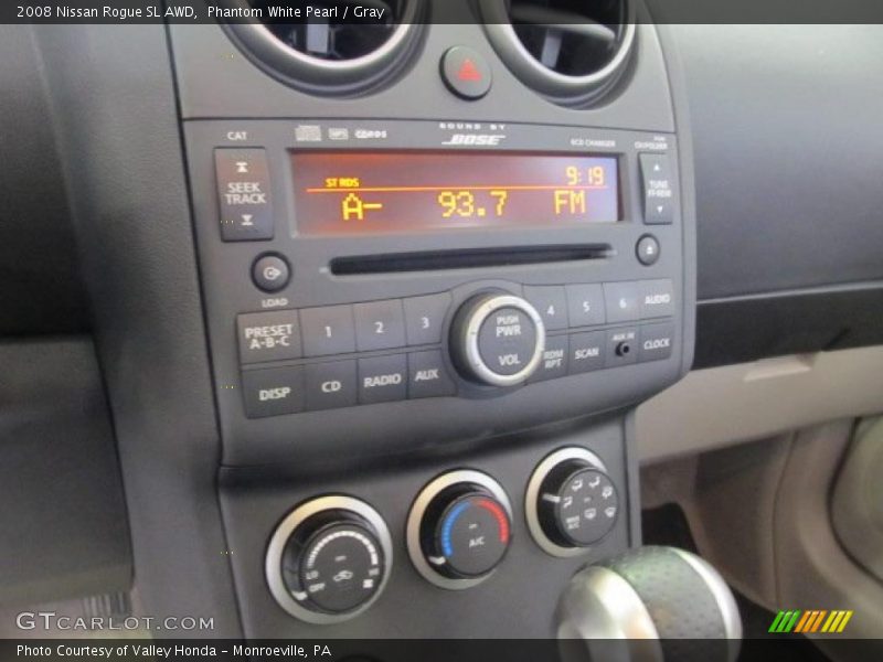Phantom White Pearl / Gray 2008 Nissan Rogue SL AWD