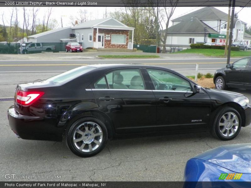 Black Clearcoat / Light Stone 2006 Lincoln Zephyr