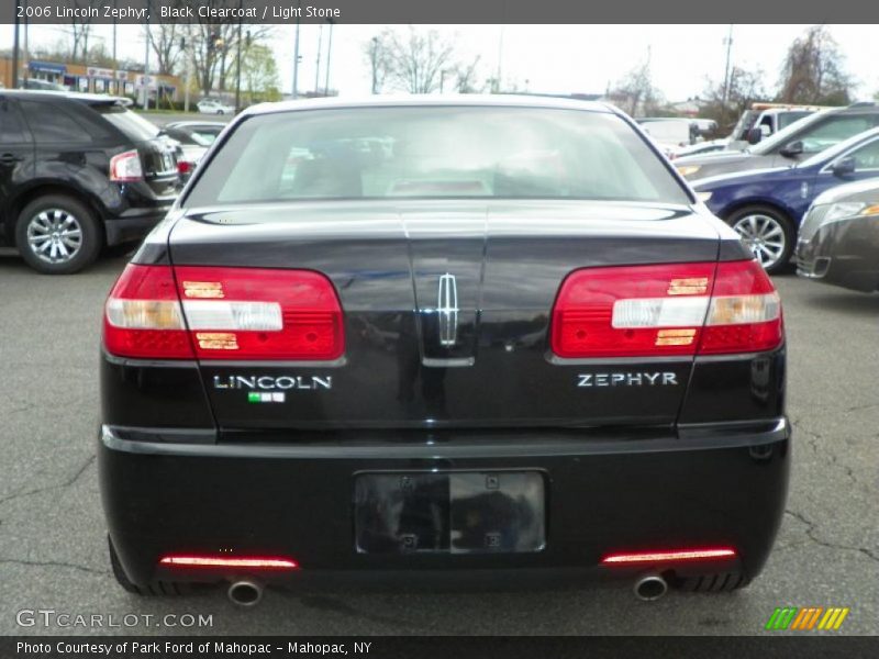 Black Clearcoat / Light Stone 2006 Lincoln Zephyr