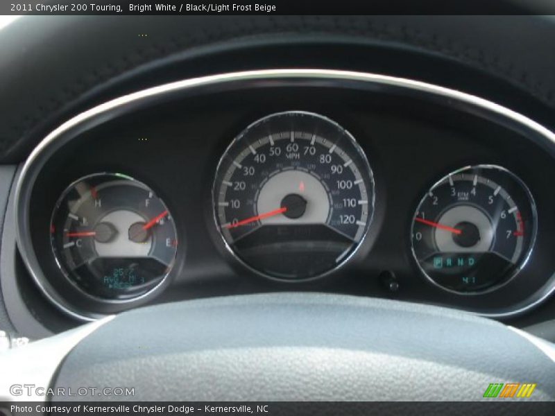 Bright White / Black/Light Frost Beige 2011 Chrysler 200 Touring
