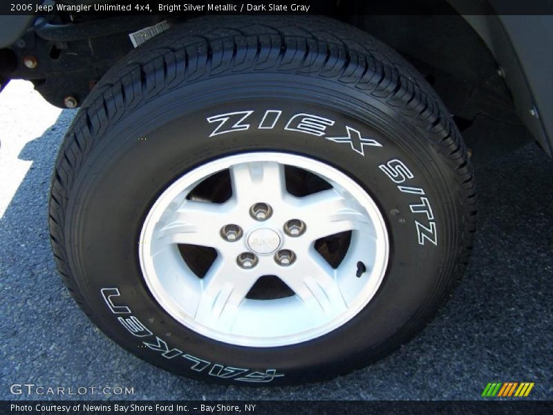 Bright Silver Metallic / Dark Slate Gray 2006 Jeep Wrangler Unlimited 4x4