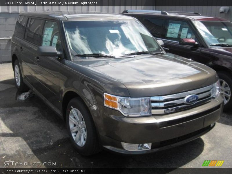 Earth Metallic / Medium Light Stone 2011 Ford Flex SE