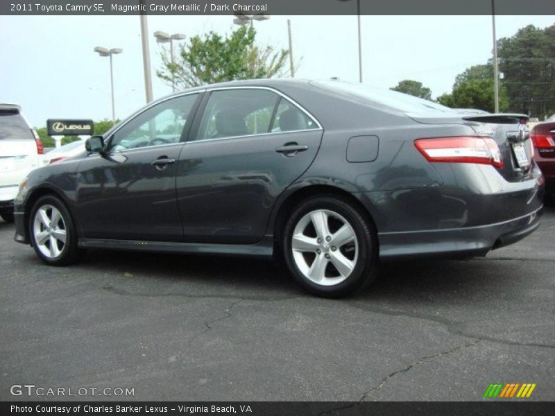 Magnetic Gray Metallic / Dark Charcoal 2011 Toyota Camry SE