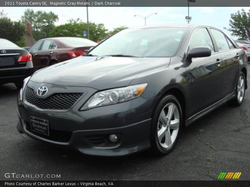 Magnetic Gray Metallic / Dark Charcoal 2011 Toyota Camry SE