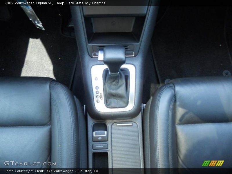 Deep Black Metallic / Charcoal 2009 Volkswagen Tiguan SE