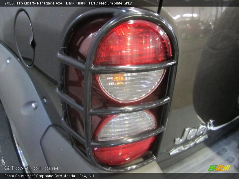 Dark Khaki Pearl / Medium Slate Gray 2005 Jeep Liberty Renegade 4x4