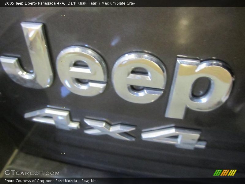 Dark Khaki Pearl / Medium Slate Gray 2005 Jeep Liberty Renegade 4x4