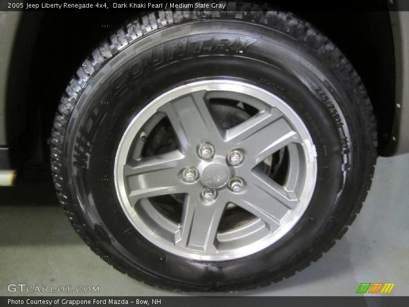 Dark Khaki Pearl / Medium Slate Gray 2005 Jeep Liberty Renegade 4x4
