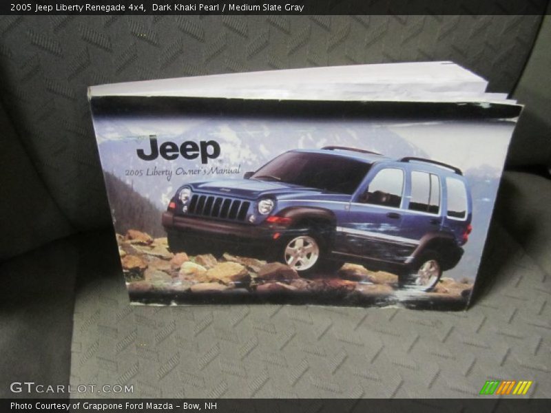 Dark Khaki Pearl / Medium Slate Gray 2005 Jeep Liberty Renegade 4x4