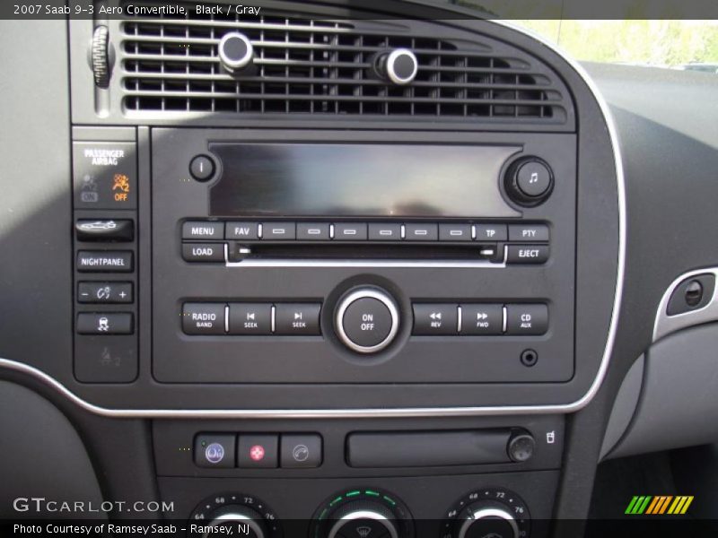 Controls of 2007 9-3 Aero Convertible