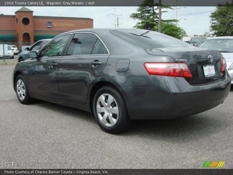 Magnetic Gray Metallic / Ash 2009 Toyota Camry LE