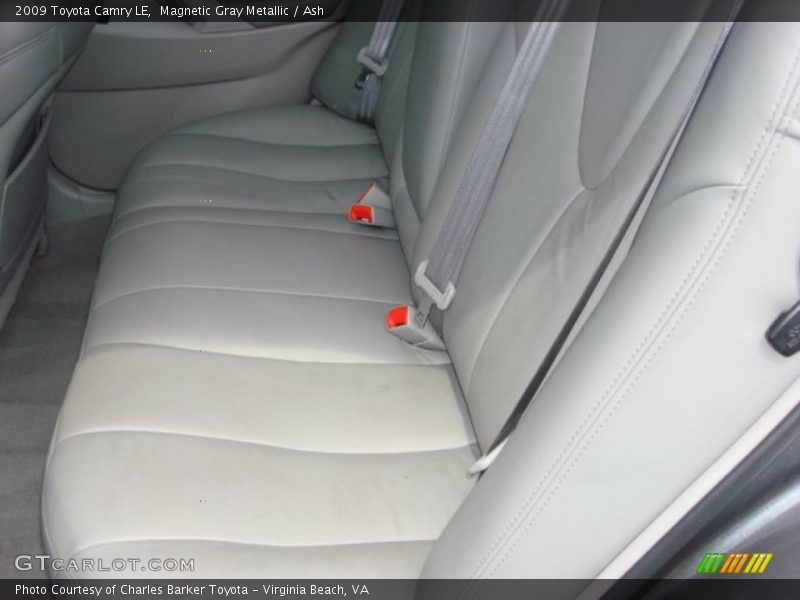 Magnetic Gray Metallic / Ash 2009 Toyota Camry LE