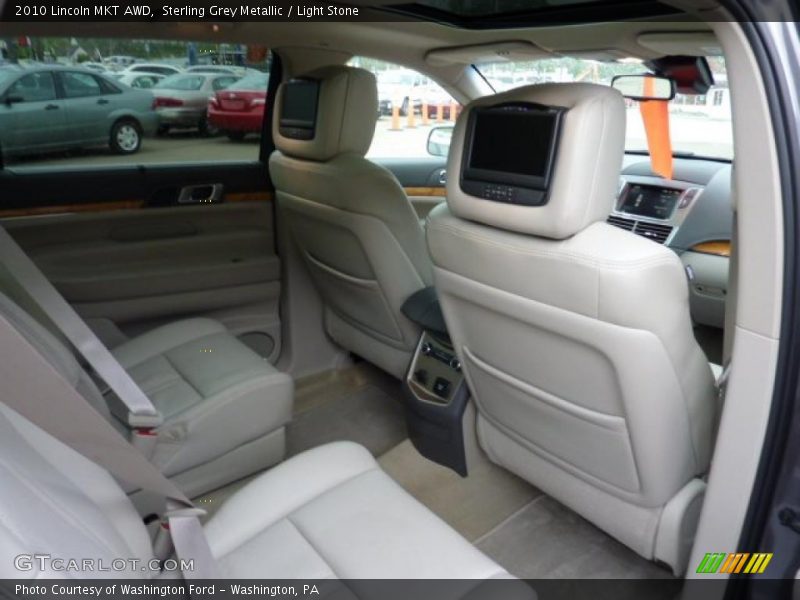 Sterling Grey Metallic / Light Stone 2010 Lincoln MKT AWD