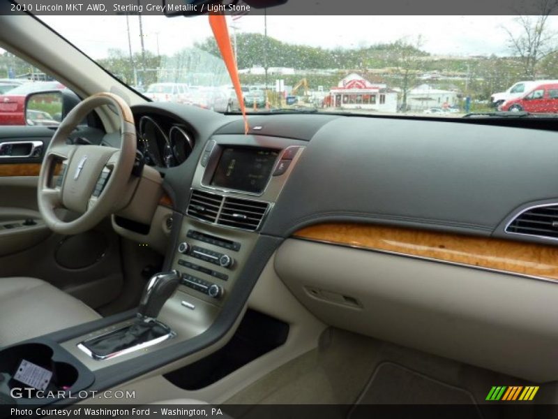 Sterling Grey Metallic / Light Stone 2010 Lincoln MKT AWD