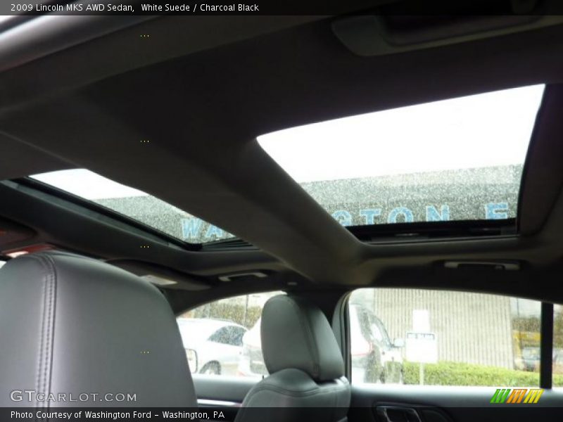 White Suede / Charcoal Black 2009 Lincoln MKS AWD Sedan