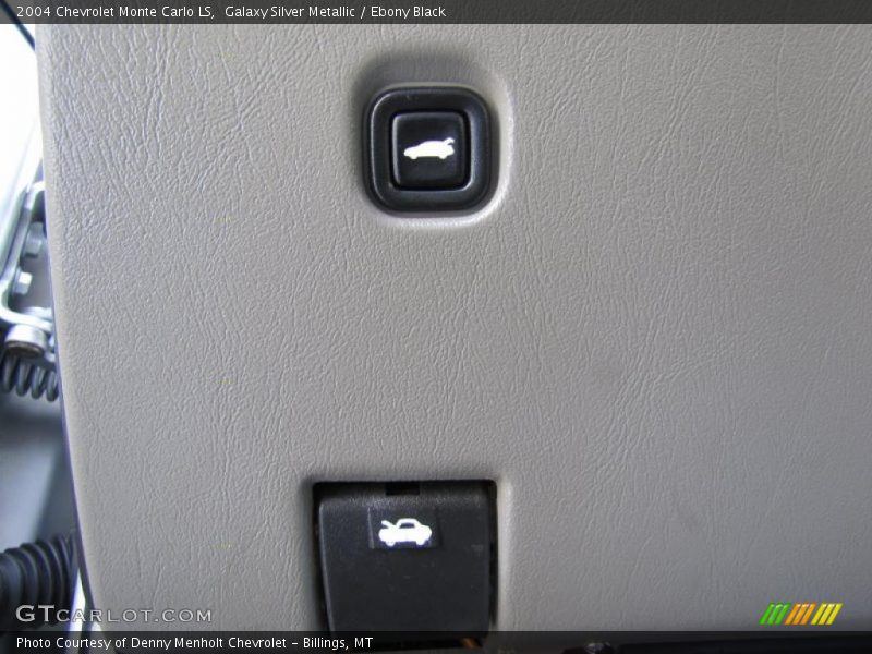 Galaxy Silver Metallic / Ebony Black 2004 Chevrolet Monte Carlo LS
