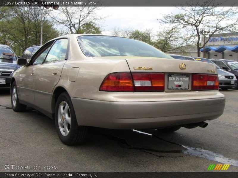 Cashmere Beige Metallic / Ivory 1997 Lexus ES 300