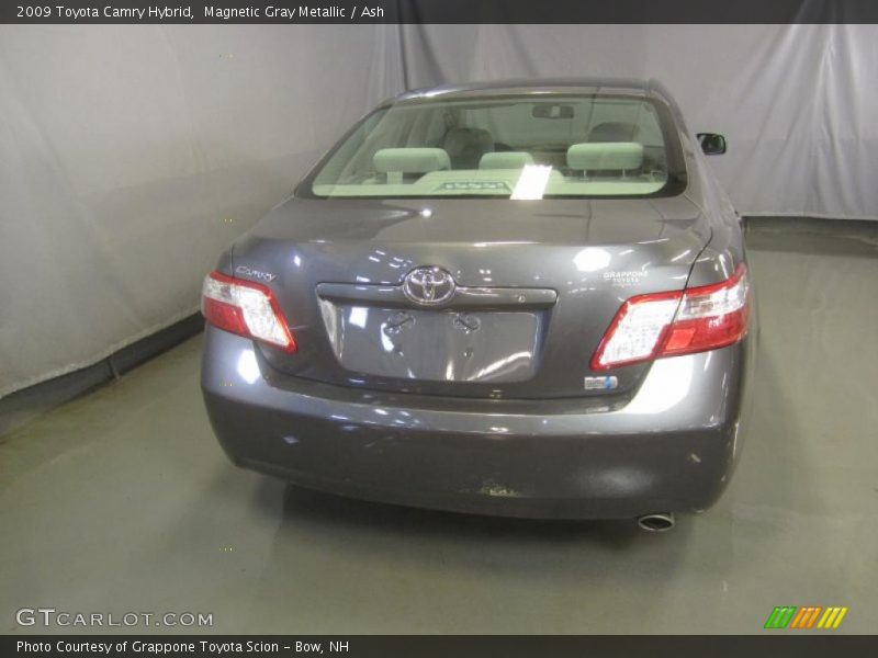 Magnetic Gray Metallic / Ash 2009 Toyota Camry Hybrid
