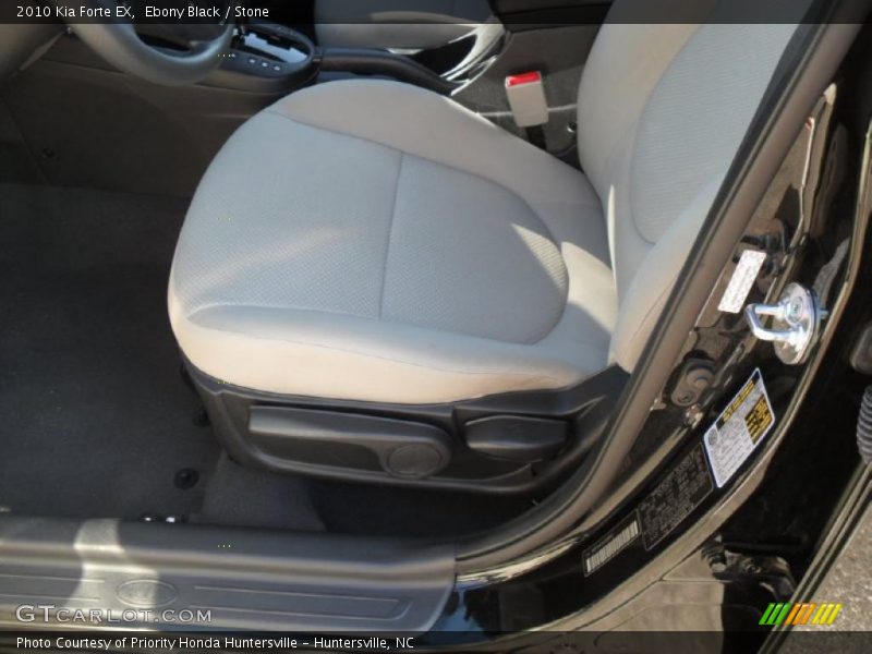 Ebony Black / Stone 2010 Kia Forte EX