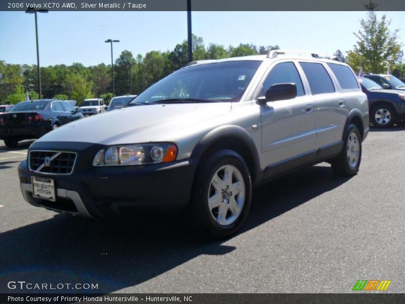 Silver Metallic / Taupe 2006 Volvo XC70 AWD