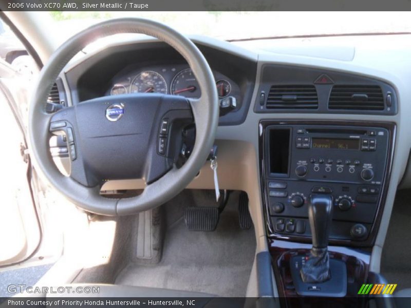 Silver Metallic / Taupe 2006 Volvo XC70 AWD