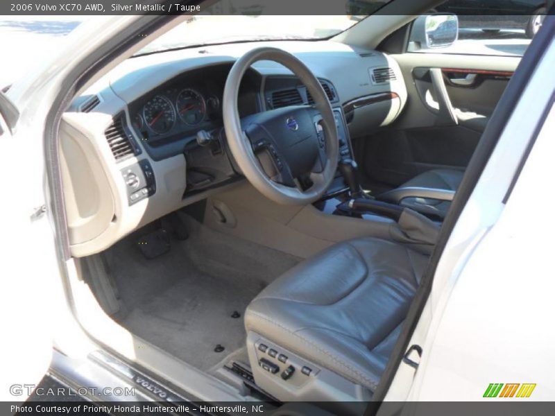 Silver Metallic / Taupe 2006 Volvo XC70 AWD
