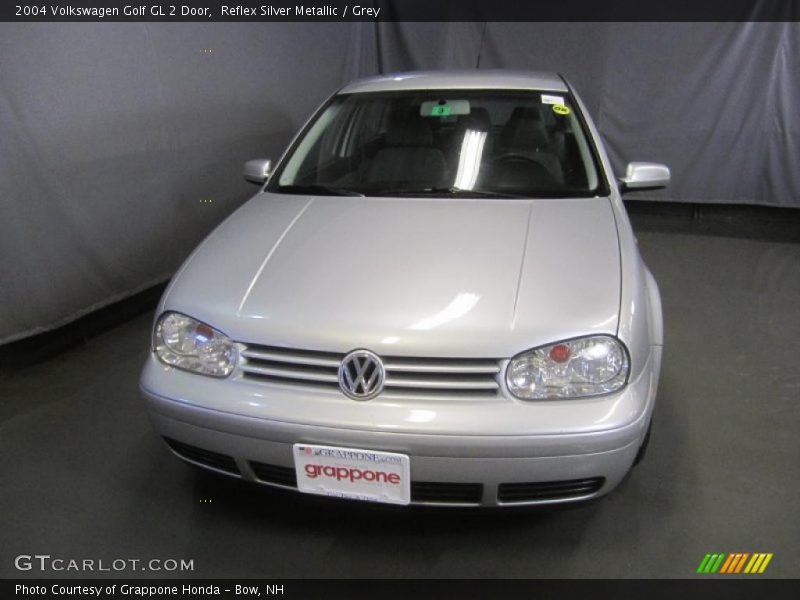 Reflex Silver Metallic / Grey 2004 Volkswagen Golf GL 2 Door