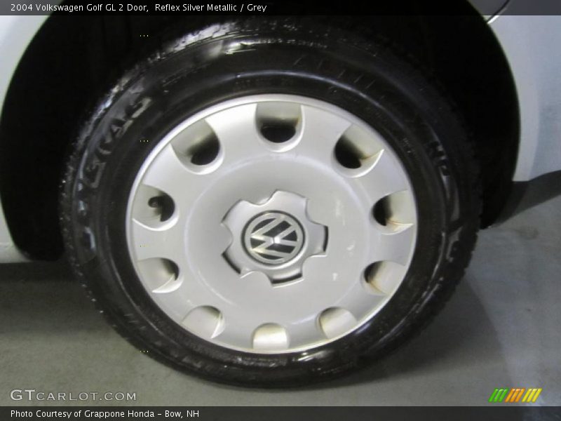 Reflex Silver Metallic / Grey 2004 Volkswagen Golf GL 2 Door