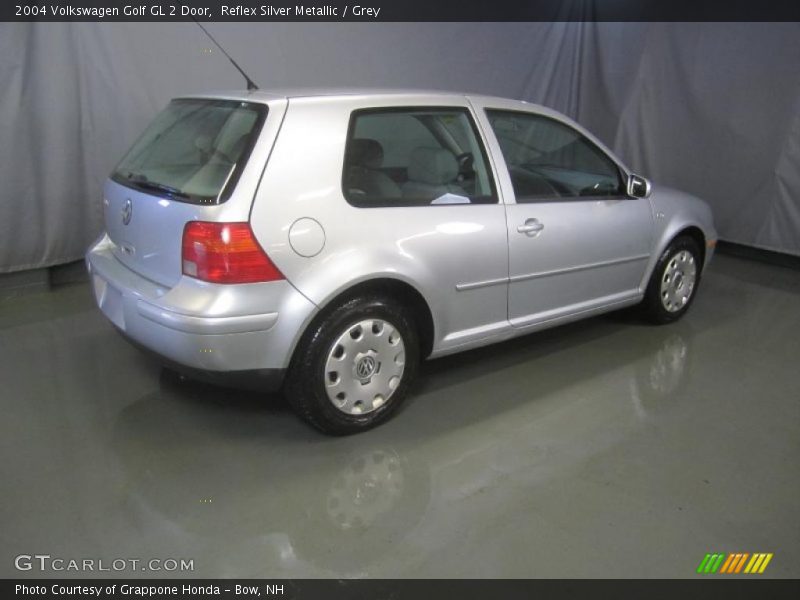 Reflex Silver Metallic / Grey 2004 Volkswagen Golf GL 2 Door