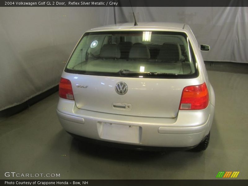 Reflex Silver Metallic / Grey 2004 Volkswagen Golf GL 2 Door