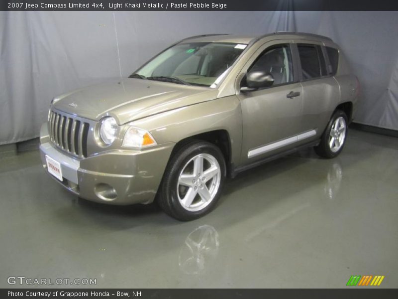 Light Khaki Metallic / Pastel Pebble Beige 2007 Jeep Compass Limited 4x4
