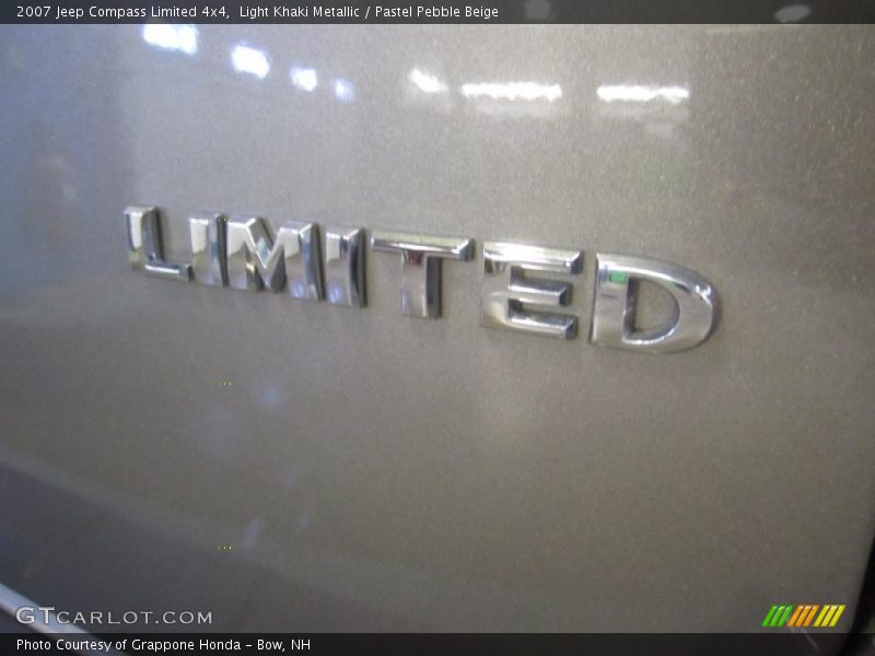 Light Khaki Metallic / Pastel Pebble Beige 2007 Jeep Compass Limited 4x4
