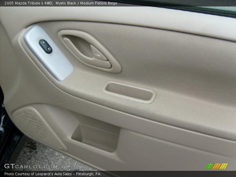Mystic Black / Medium Pebble Beige 2005 Mazda Tribute s 4WD