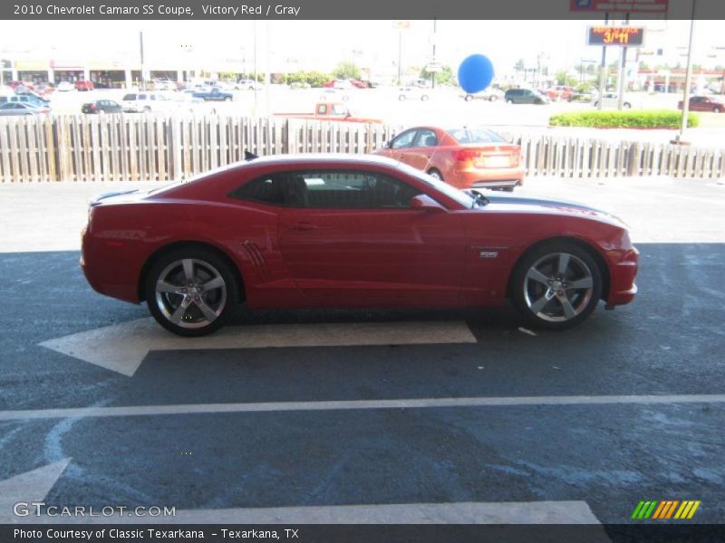Victory Red / Gray 2010 Chevrolet Camaro SS Coupe