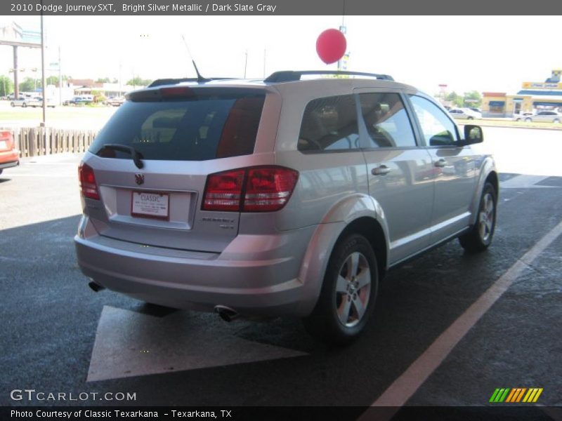 Bright Silver Metallic / Dark Slate Gray 2010 Dodge Journey SXT