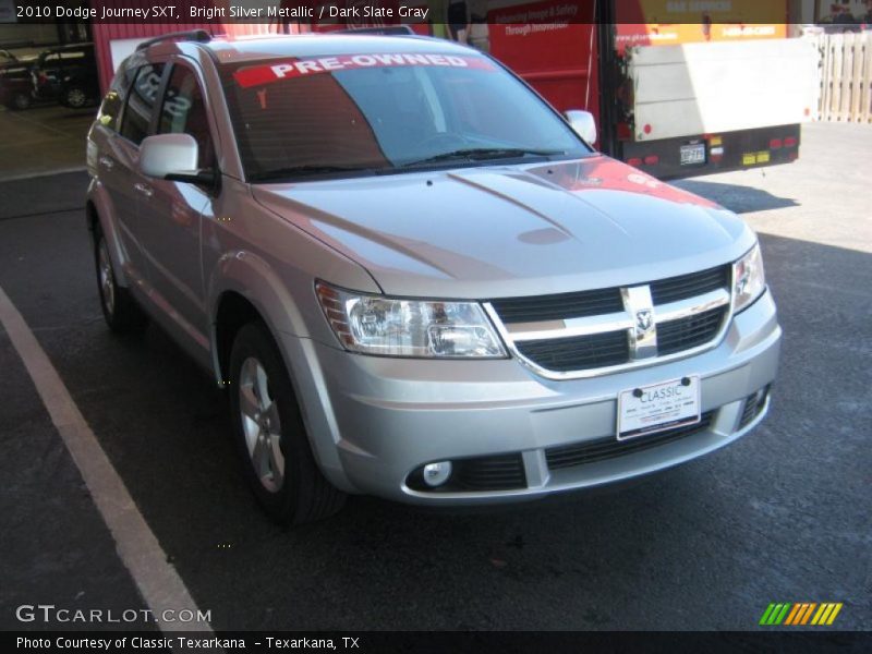 Bright Silver Metallic / Dark Slate Gray 2010 Dodge Journey SXT