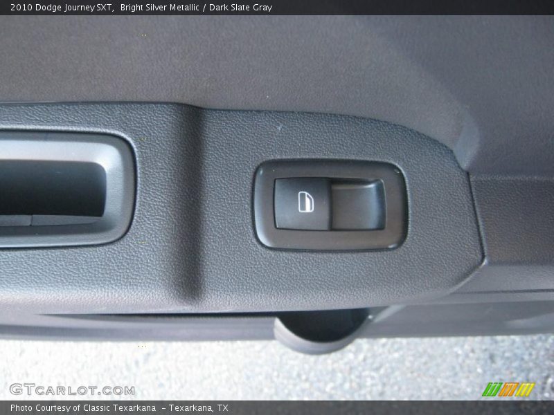 Bright Silver Metallic / Dark Slate Gray 2010 Dodge Journey SXT
