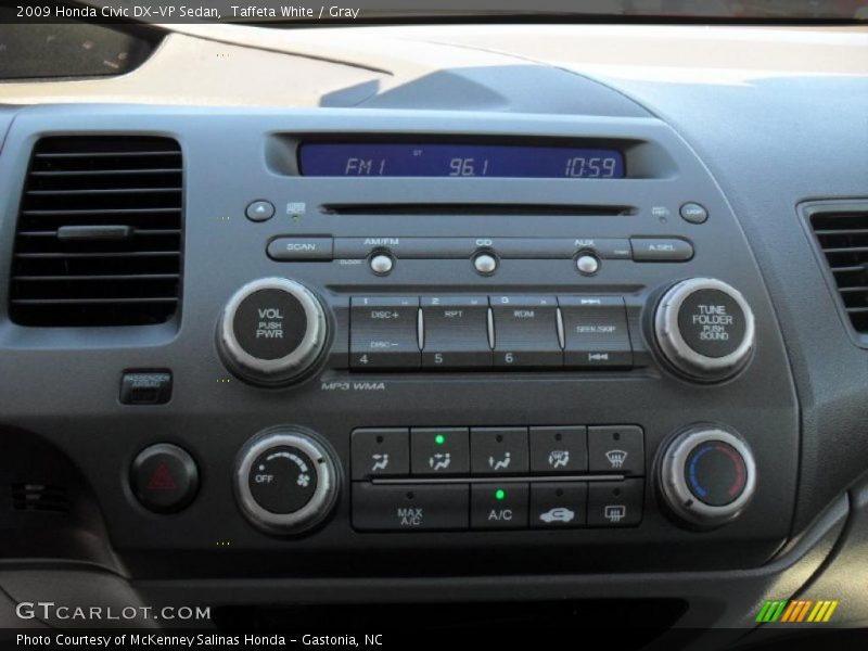Controls of 2009 Civic DX-VP Sedan