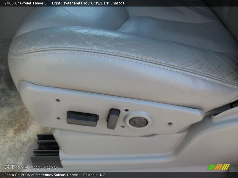 Light Pewter Metallic / Gray/Dark Charcoal 2003 Chevrolet Tahoe LT