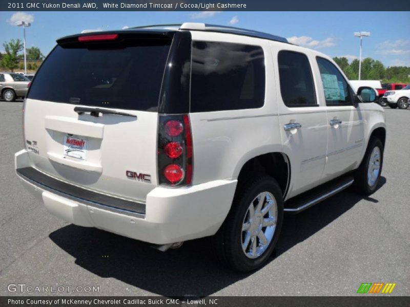 White Diamond Tintcoat / Cocoa/Light Cashmere 2011 GMC Yukon Denali AWD