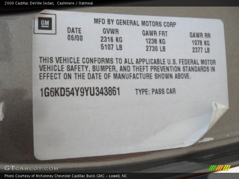 Cashmere / Oatmeal 2000 Cadillac DeVille Sedan