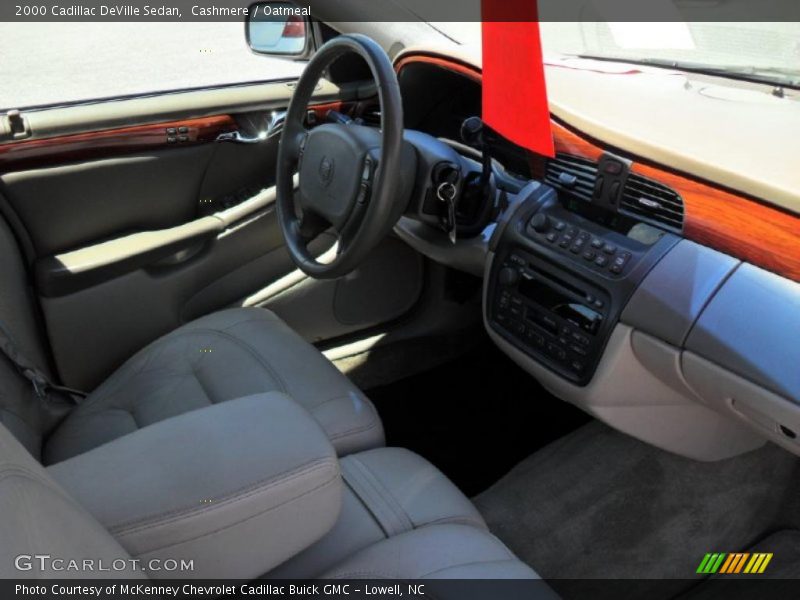 Cashmere / Oatmeal 2000 Cadillac DeVille Sedan