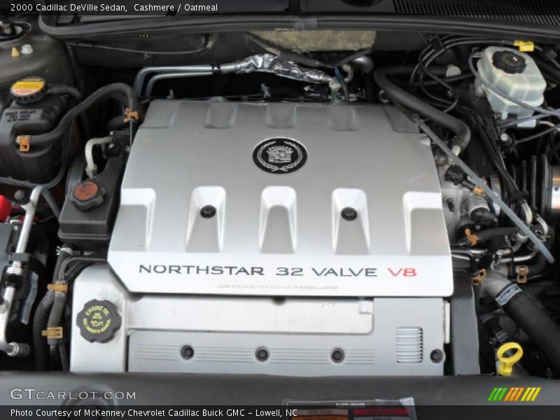 Cashmere / Oatmeal 2000 Cadillac DeVille Sedan