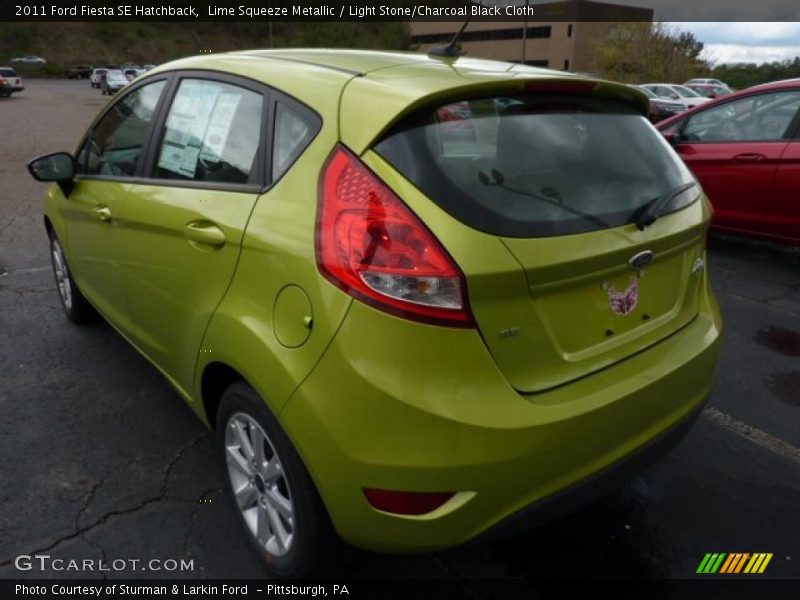 Lime Squeeze Metallic / Light Stone/Charcoal Black Cloth 2011 Ford Fiesta SE Hatchback