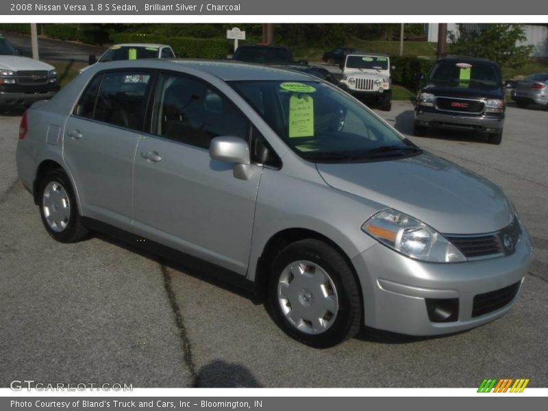 Brilliant Silver / Charcoal 2008 Nissan Versa 1.8 S Sedan