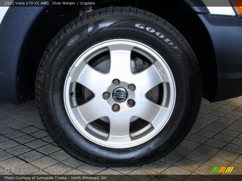 Silver Metallic / Graphite 2001 Volvo V70 XC AWD