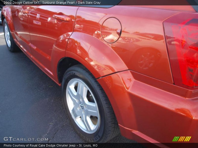 Sunburst Orange Pearl / Dark Slate Gray 2009 Dodge Caliber SXT
