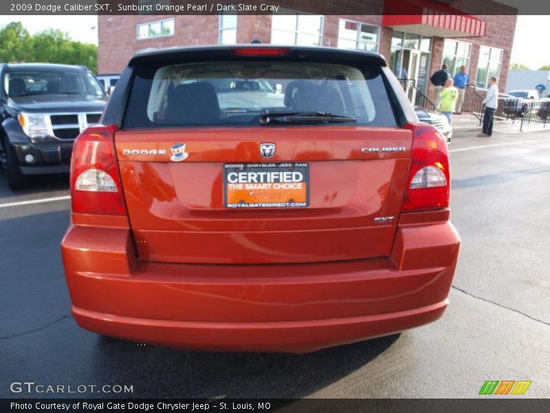 Sunburst Orange Pearl / Dark Slate Gray 2009 Dodge Caliber SXT
